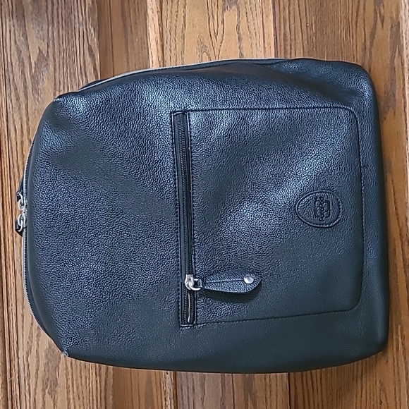 PacaPod Handbags - PacaPod - Hartland Faux Leather Convertible Diaper/Baby Bag Backpack